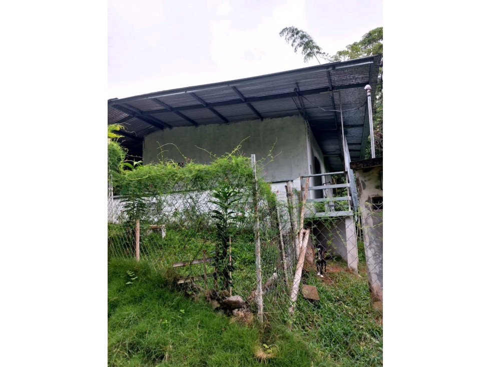 VENDO.CASA EN.SANTA MARTA 700 M2 - 6