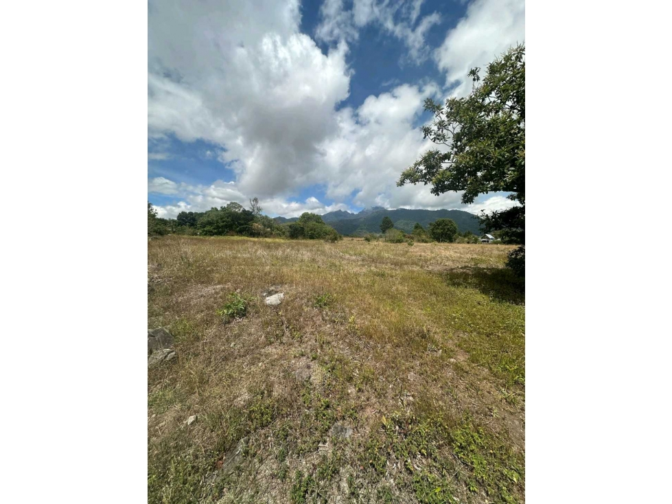 VENDO.LOTES DE.MIL.METROS.EN.VOLCAN - 3