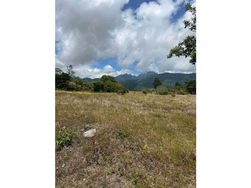 VENDO.LOTES DE.MIL.METROS.EN.VOLCAN - 5