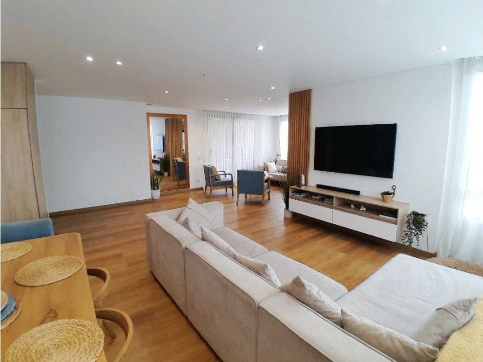 Vendo/Permuto Apto. 180 m2 + 77 Puente Largo 4 habs.piso 2 exterior — foto 3