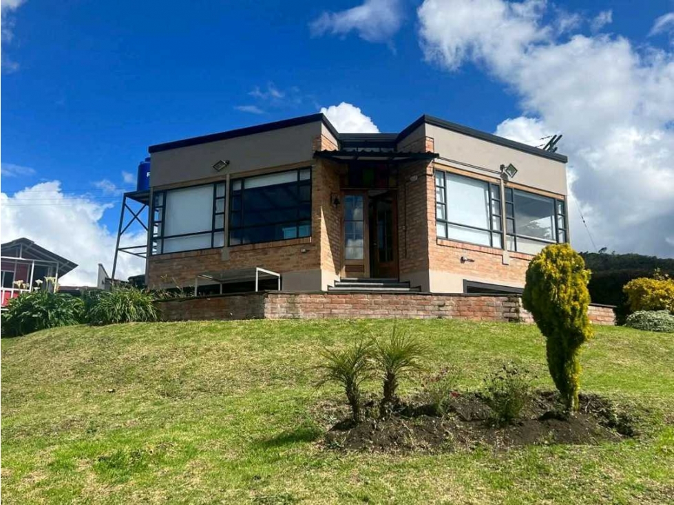 VENDO/RENTO HERMOSA CASA CAMPESTRE 6HECTAREAS EN GUASCA - 4
