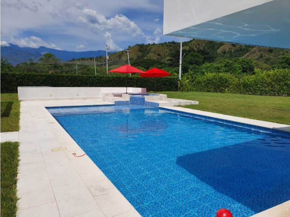 Vengo casa campestre en santa fe de antioquia