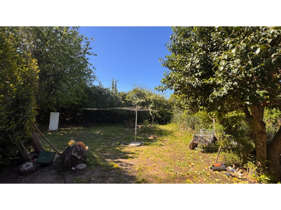 Venta terreno en Maríano acosta - 4