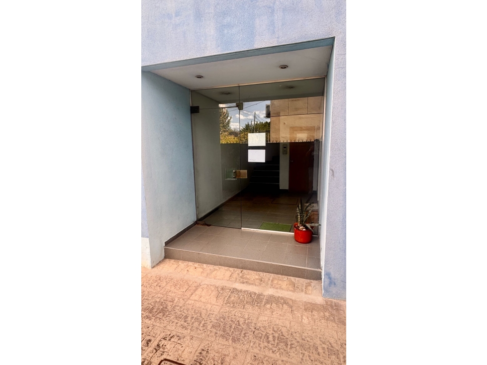 Venta depto 2 amb al contrafrente paso del rey centro — foto 5