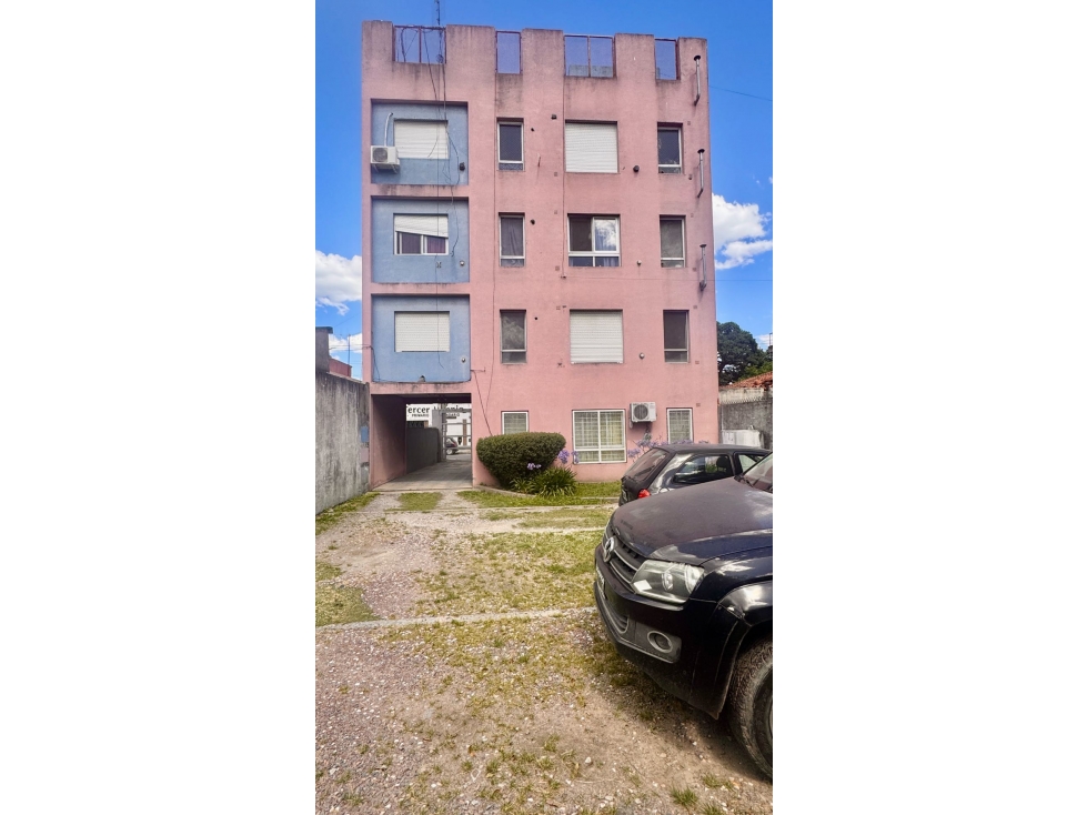 Venta depto 2 amb al contrafrente paso del rey centro — foto 2