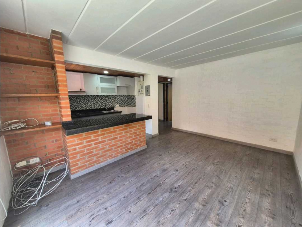 VENDO APARTAMENTO REMODELADO CON EXELENTE UBIACION EN CHIA — foto 6