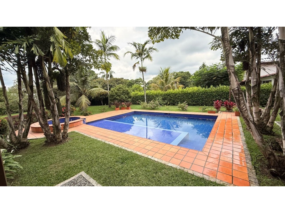 SE VENDE CASA CAMPESTRE EN LA VIA ARMENIA- EL AEROPUERTO — foto 2