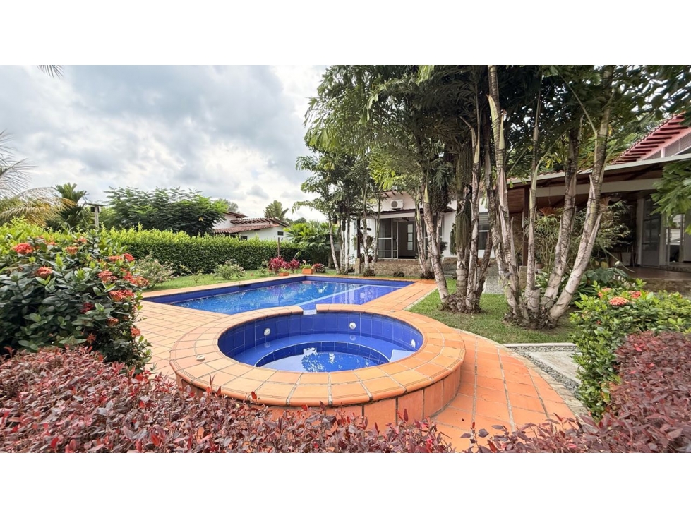 SE VENDE CASA CAMPESTRE EN LA VIA ARMENIA- EL AEROPUERTO — foto 4