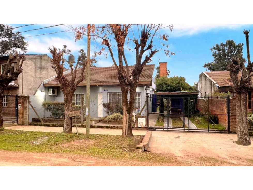 Casa en venta 2 dormitorios Villa Salas, Moreno