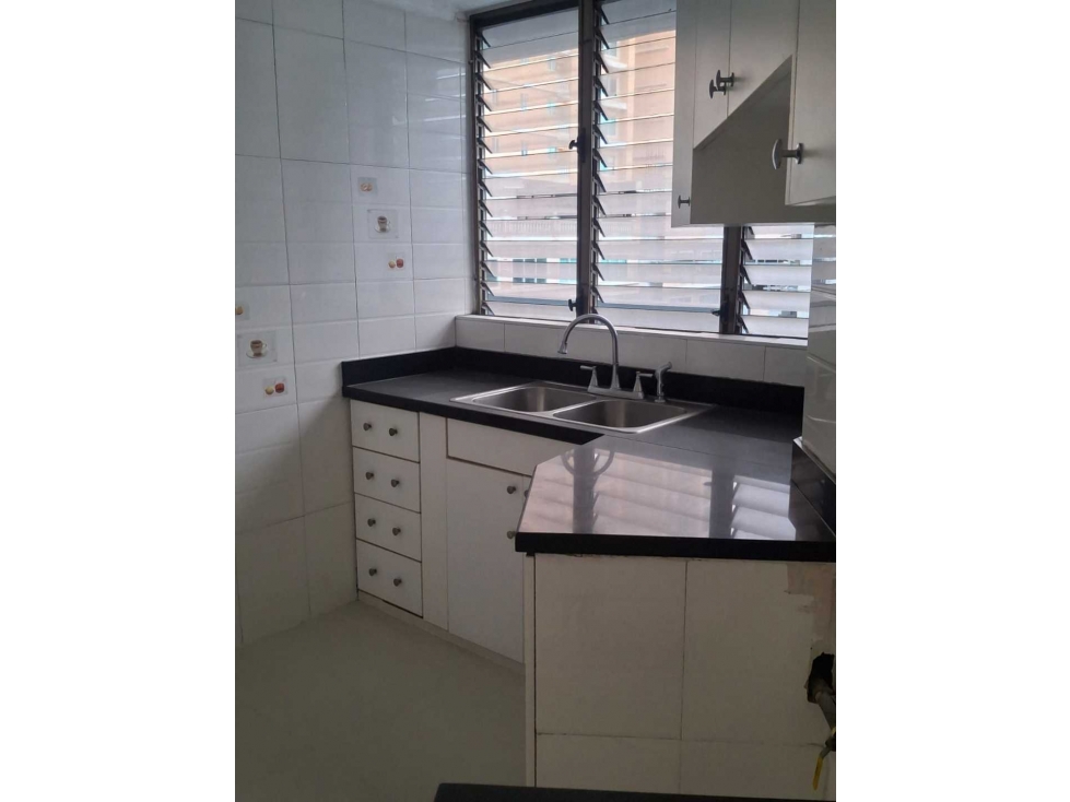 Venta 183 m² | 3 Recámaras y 2 Parking | PH Tower One Marbella — foto 4