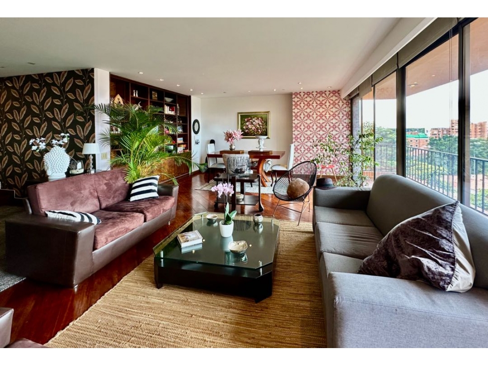 VENTA 245m2 + 15 de Balcones ROSALES — foto 2