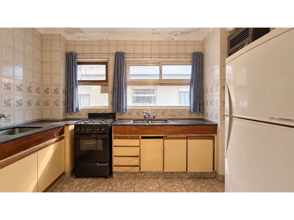 VENTA 2 AMBIENTES CON 2 BALCONES - LA PERLA - 6
