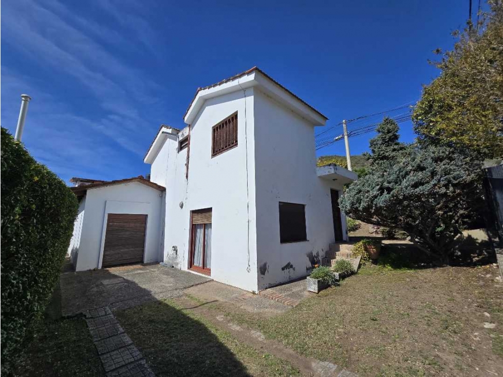 Venta 2 Casas en un Lote Ideal Renta, Barrio José Muñoz, VCP
