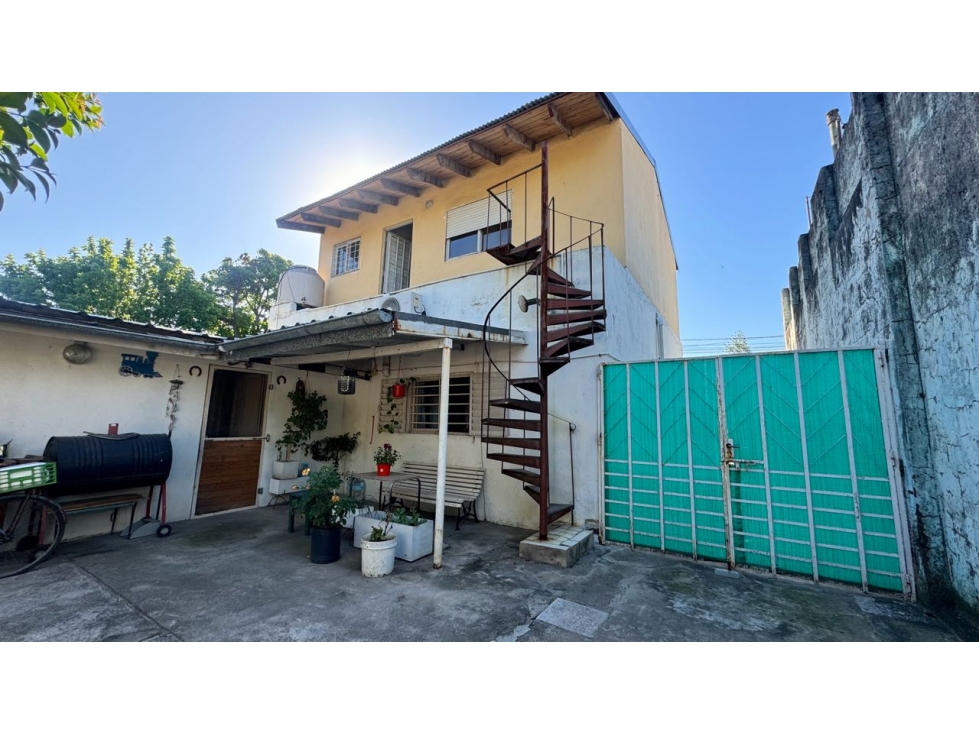 Venta casa 2 plta 6 amb Paso Del Rey — foto 3