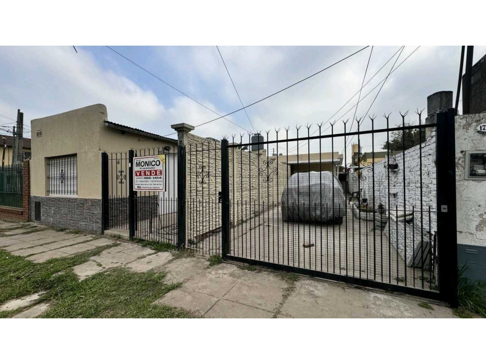 Venta 2 casas en un solo terreno- Barrio Asunción- Paso del rey