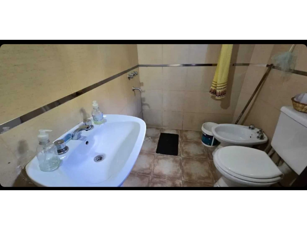 VENTA 2 DEPARTAMENTOS EN PH | BARRIO MALVINAS VILLA CARLOS PAZ
Exc - 2