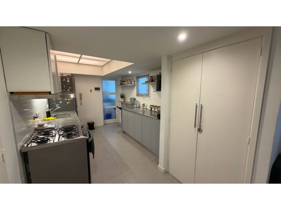 VENTA 4 AMBIENTES CON ESTUDIO RECICLADO CERCANO PLAYAS LA PERLA — foto 4