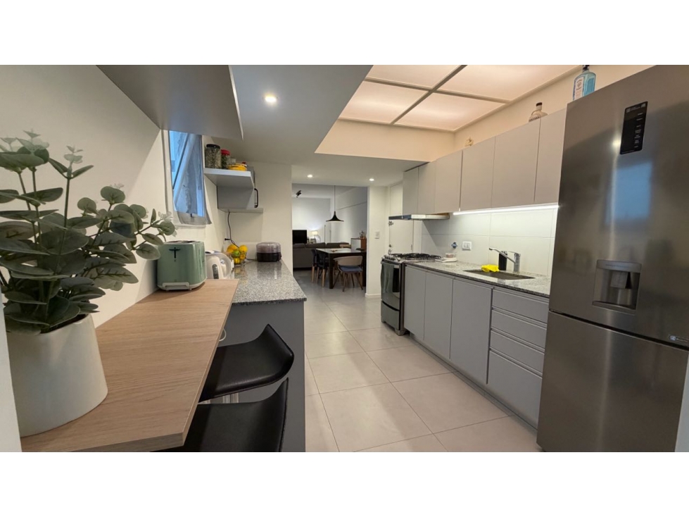VENTA 4 AMBIENTES CON ESTUDIO RECICLADO CERCANO PLAYAS LA PERLA