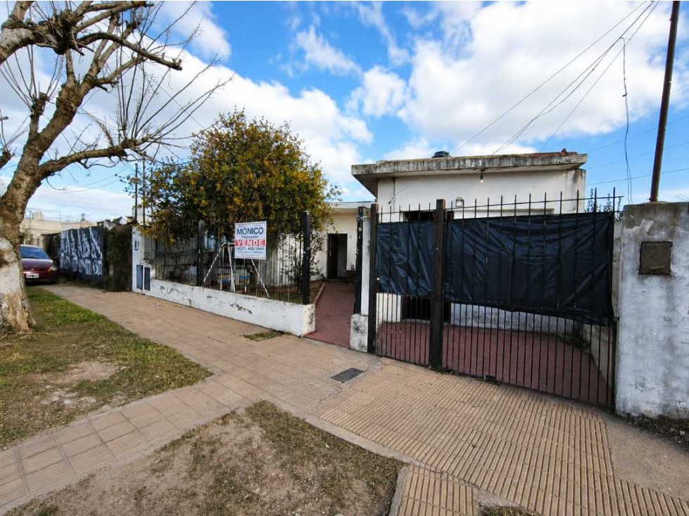 Venta 4 casas en un mismo terreno - Paso Del Rey Centro - 1
