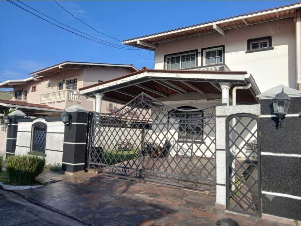 VENTA ALQUILER AMPLIA CASA EN VILLA LUCRE RESIDENCIAL VILLA LUCÍA VV