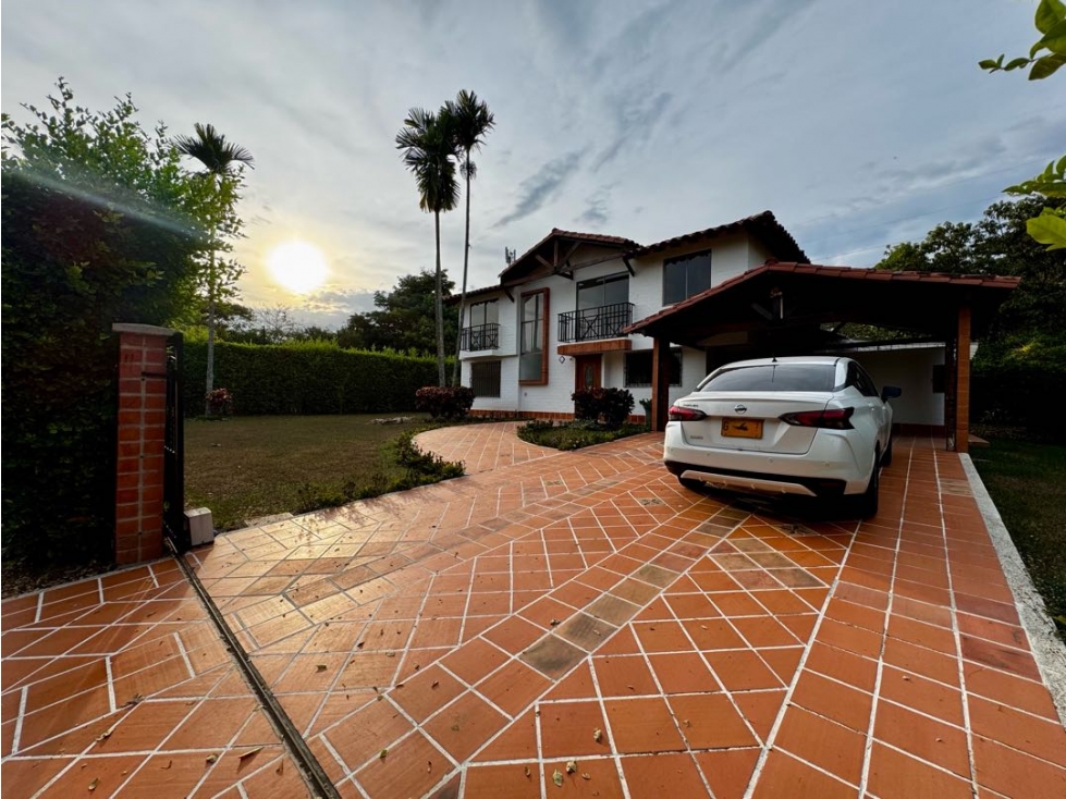 Venta / Alquiler de Casa en Pance