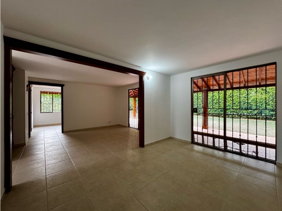 Venta / Alquiler de Casa en Pance — foto 3