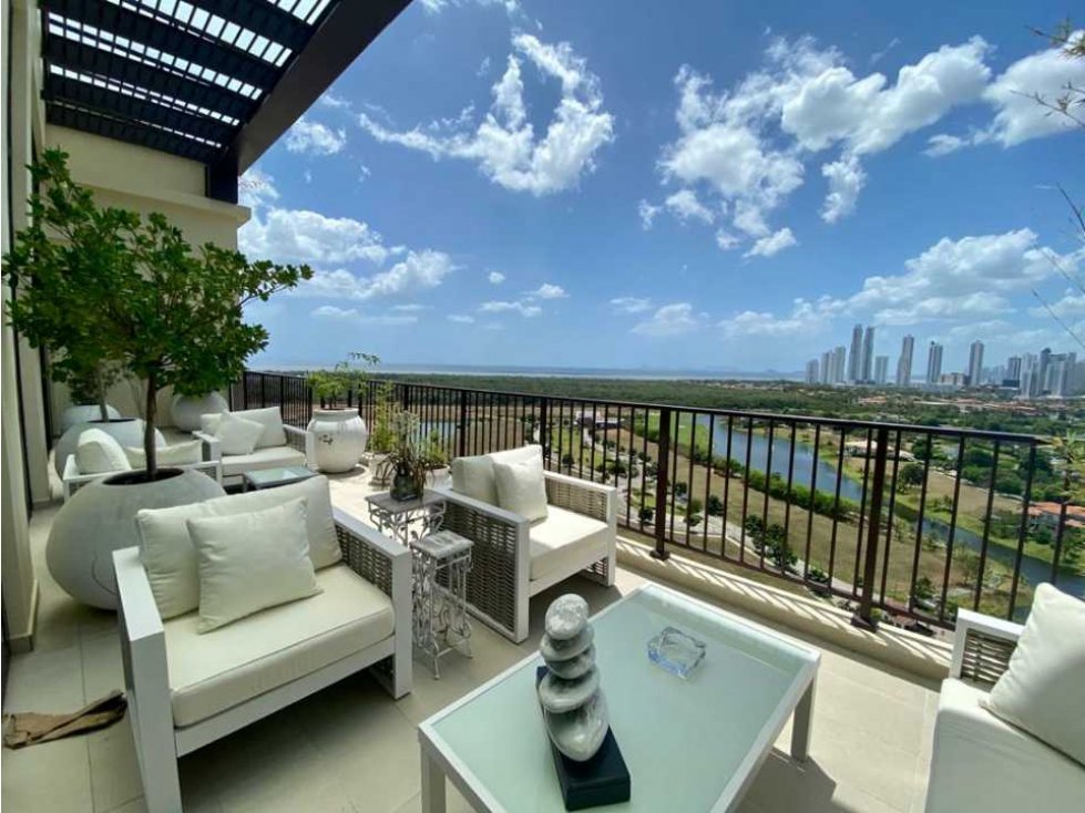 VENTA - PENTHOUSE Amoblado en Santa María Panamá (SM_V)