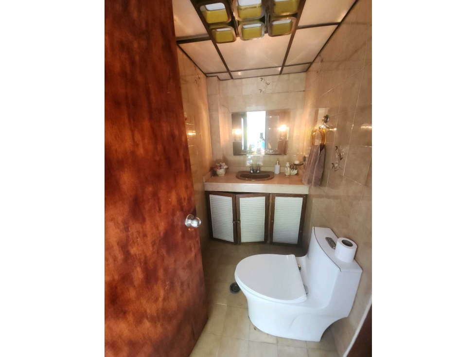 VENTA AMPLIA CASA EXTERNA DOS PISOS SANTA ISABEL SUR CALI (JH) — foto 6