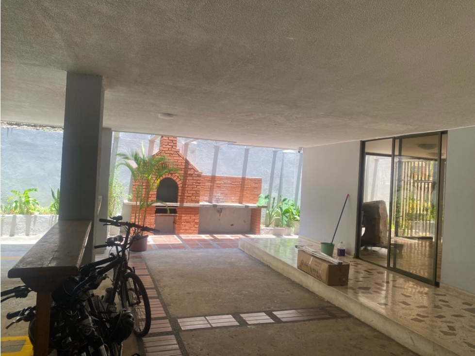 Venta amplio apto cerca a centro comercial Buenavista — foto 3