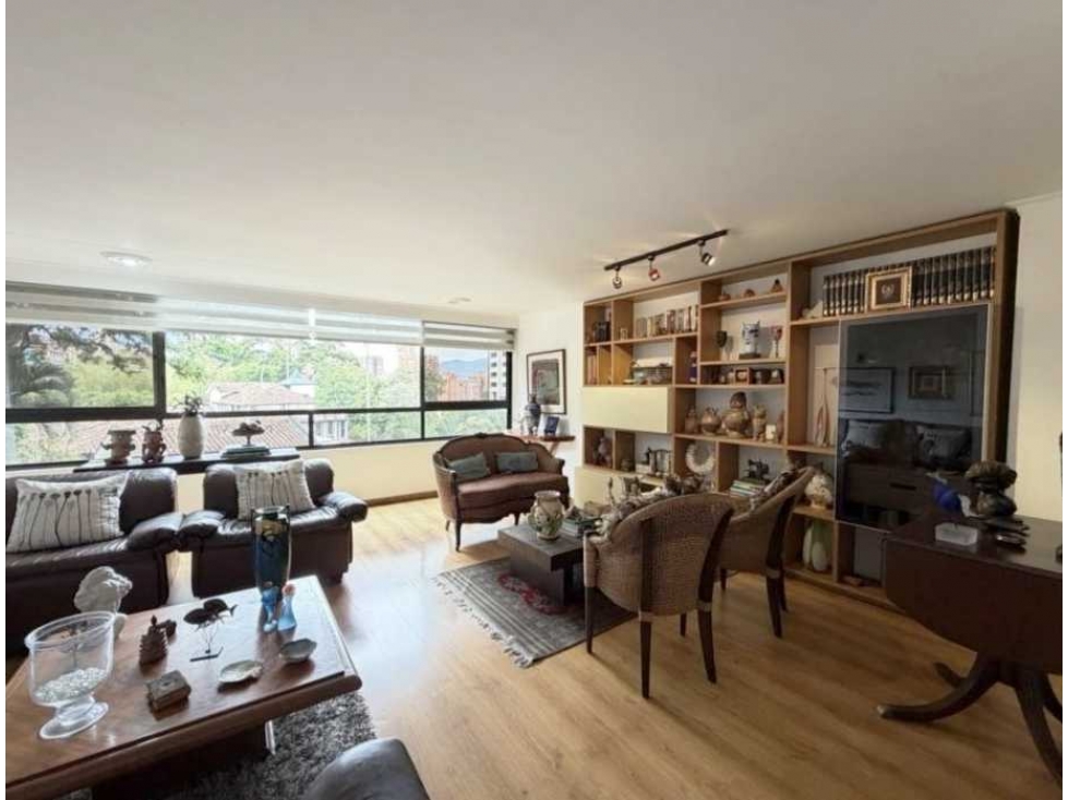 Venta Ap Poblado Sector Vizcaya 134m2 980Mill — foto 2