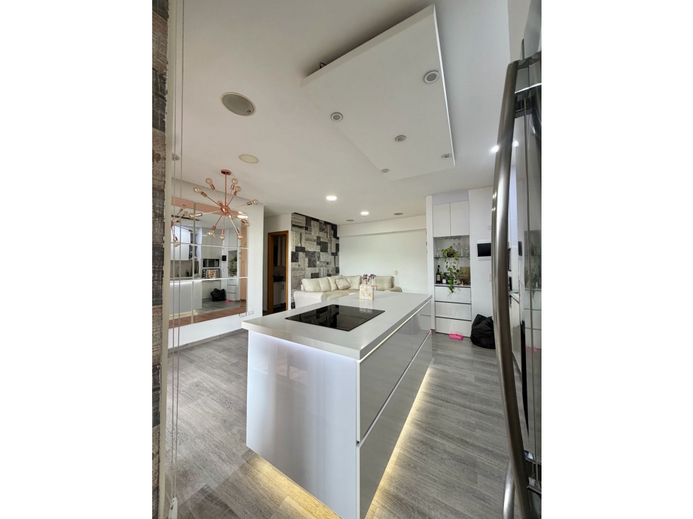 Venta aparamento Urb florida de Norteamérica/ Bello Navarra