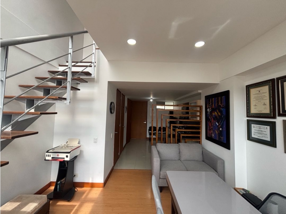 Venta Apartaestudio adaptado como oficina Poblado La Frontera — foto 4