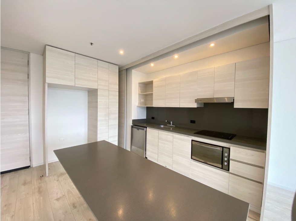VENTA APARTAESTUDIO ALTO DE PALMAS 75m2 [c]