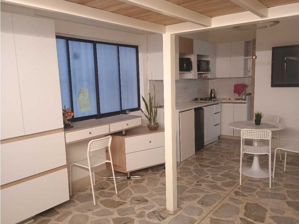 Venta local comercial y/o apartaestudio Bolivariana — foto 3