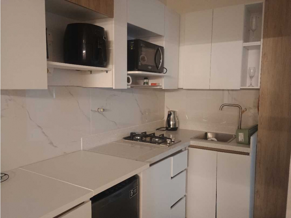 Venta local comercial y/o apartaestudio Bolivariana — foto 6