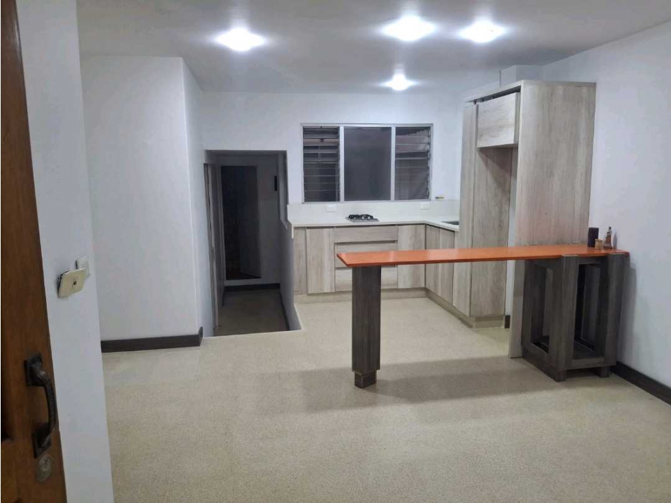 VENTA APARTAESTUDIO CALAZANS CERCA ASILO SANTA ANA — foto 2