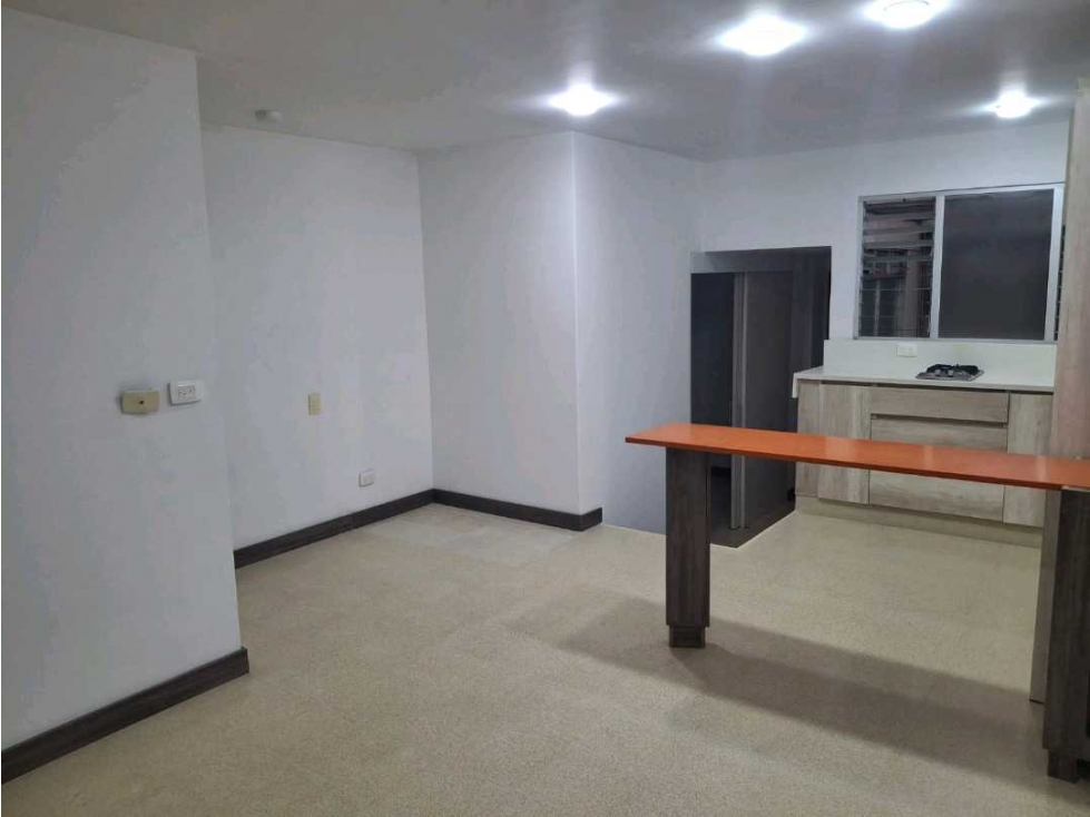 VENTA APARTAESTUDIO CALAZANS CERCA ASILO SANTA ANA — foto 6