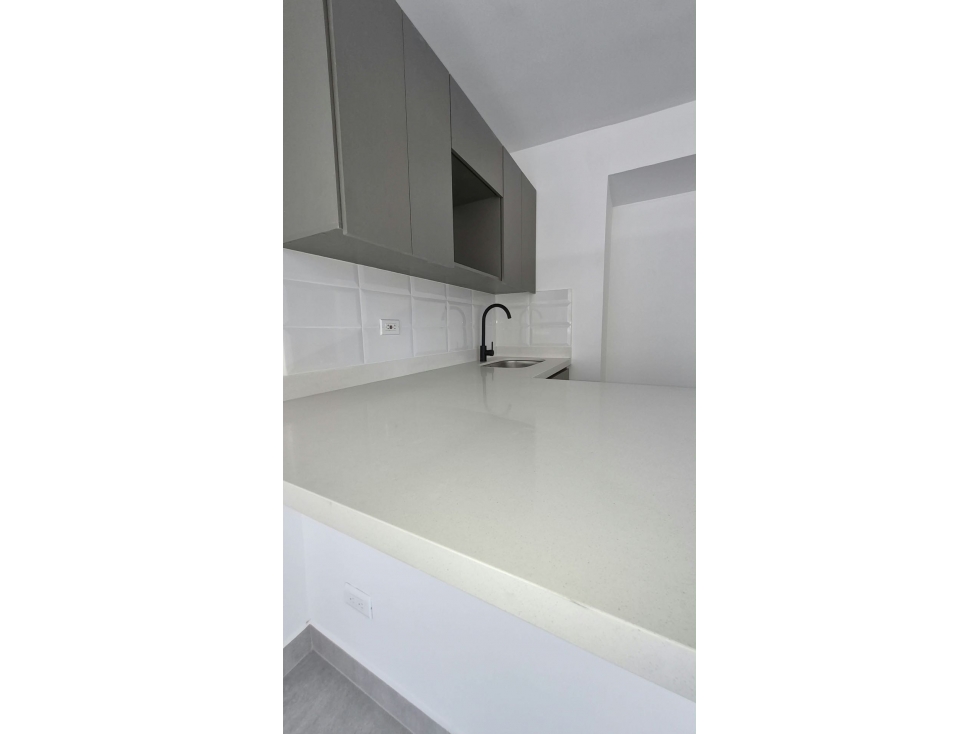 VENTA APARTAESTUDIO CERCA A ESTACION MADERA METRO — foto 4