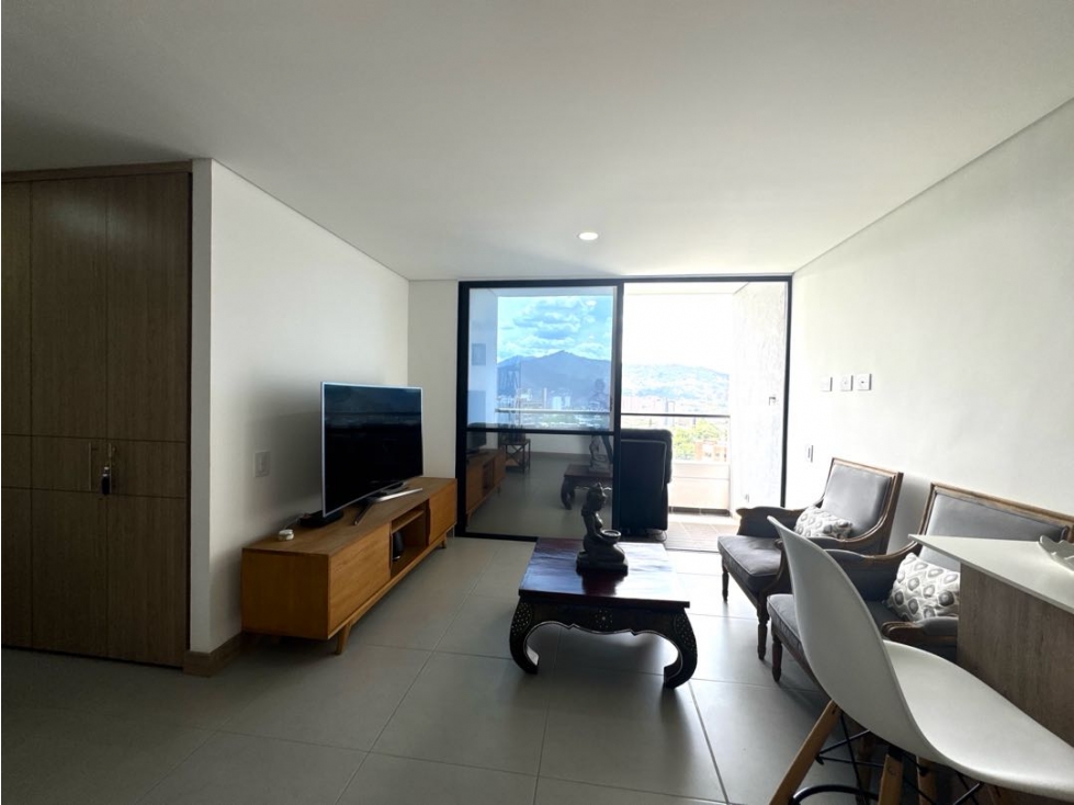 Venta apartaestudio con balcón. Envigado, El Señorial. Ud. Completa. — foto 4