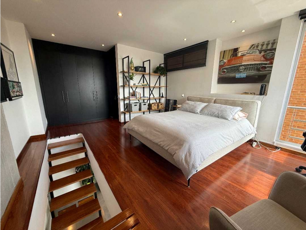 Venta Apartaestudio Dúplex Remodelado Rosales Bajo — foto 5