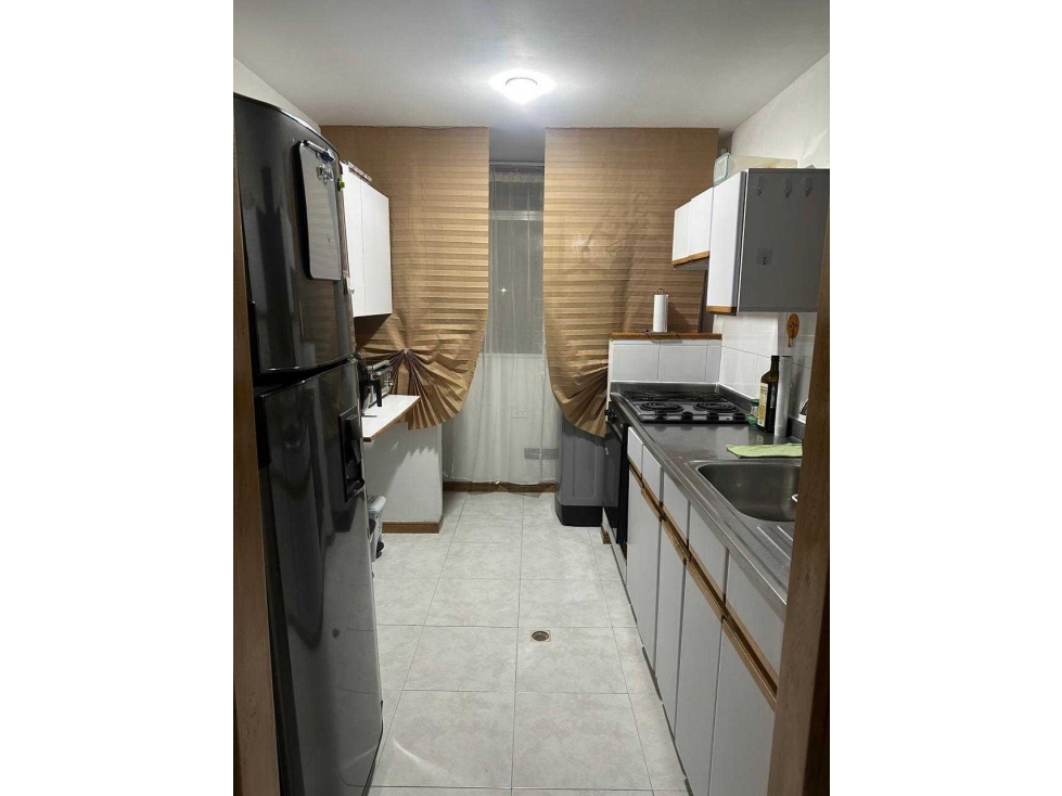 VENTA APARTAESTUDIO LOMA DE LOS BERNAL — foto 2