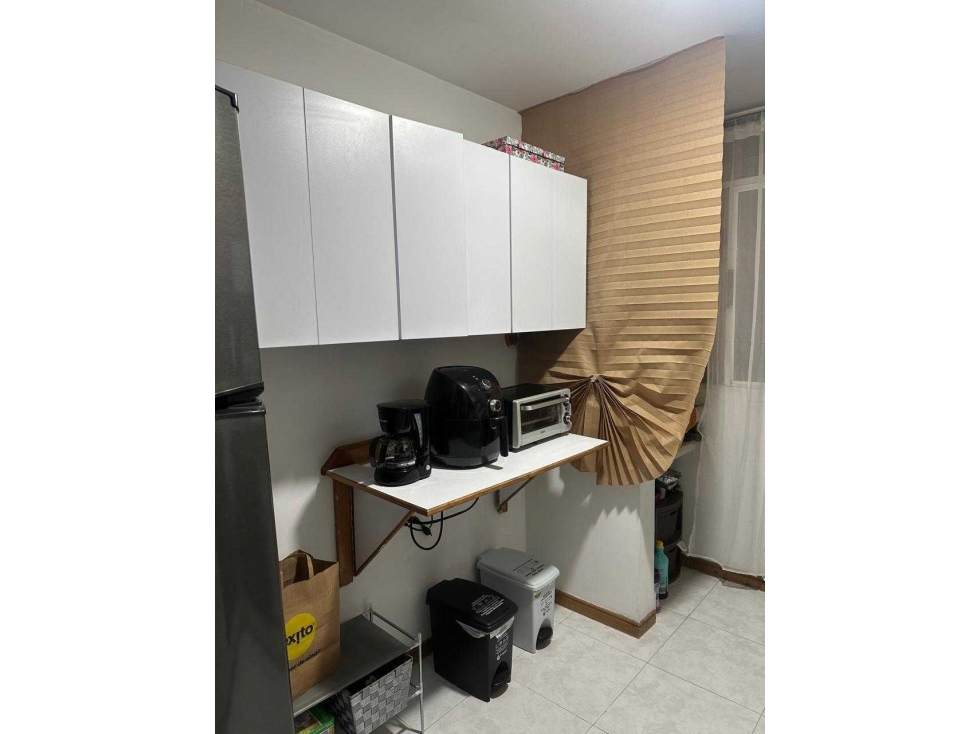VENTA APARTAESTUDIO LOMA DE LOS BERNAL — foto 3