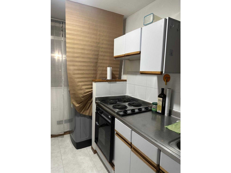 VENTA APARTAESTUDIO LOMA DE LOS BERNAL — foto 4