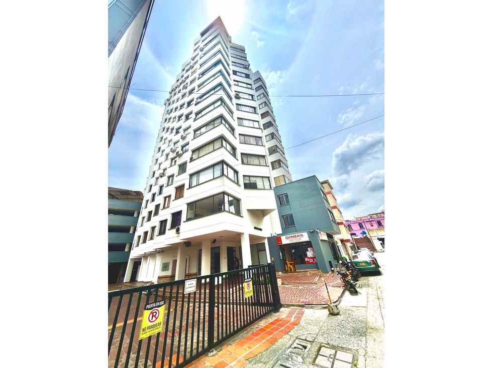 VENTA APARTAESTUDIO PISO 12 CON PARQUEADERO PROPIO- EDIFICIO ALFÉREZ