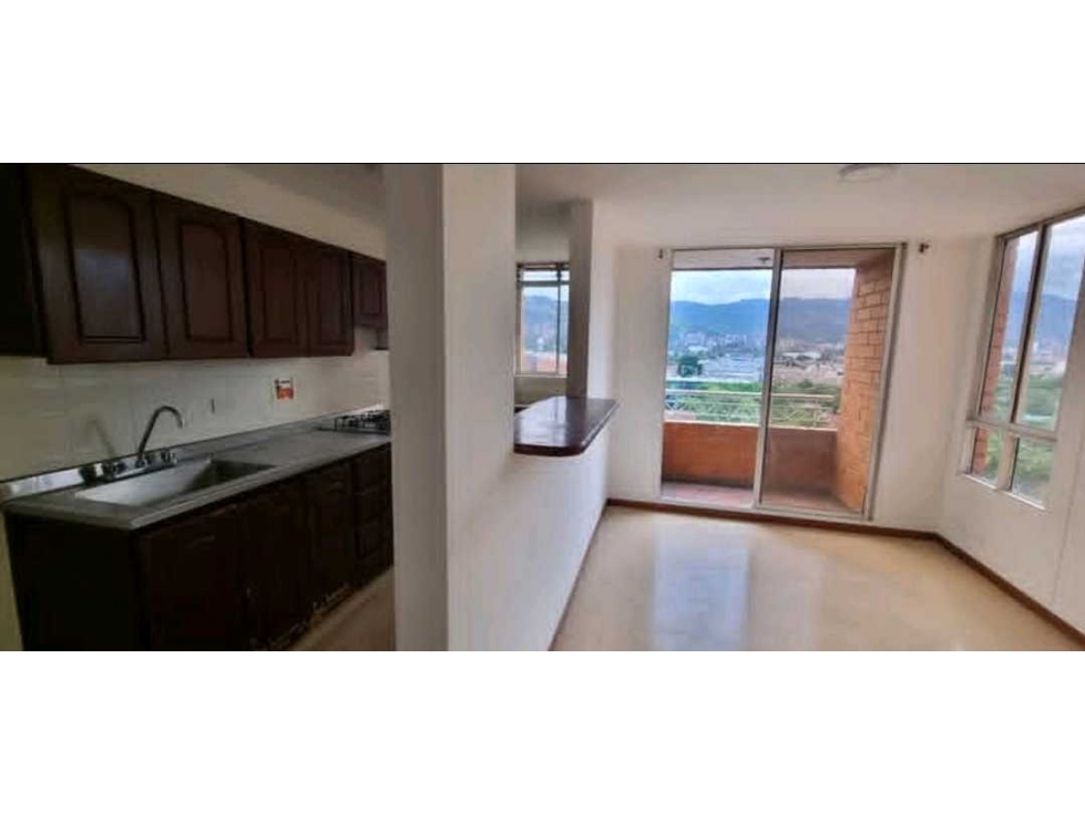 VENTA DE APARTAESTUDIO EN EL POBLADO POR LAS VEGAS Y UNIVERSIDAD EAFIT — foto 3