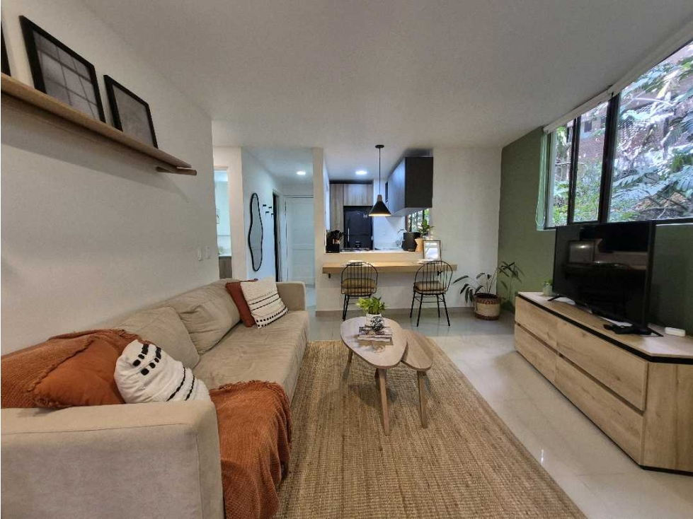 Venta apartaestudio reformado en el poblado — foto 3