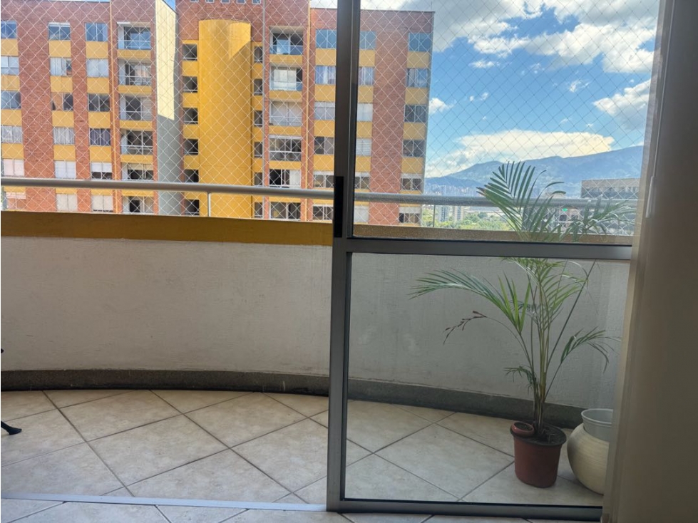 Venta apartaestudio sector oviedo — foto 2