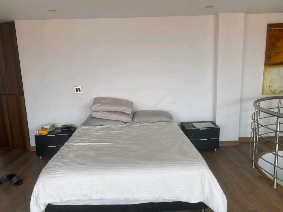 Venta Apartaestudio tipo Loft Santa Teresita Laureles Medellín — foto 3