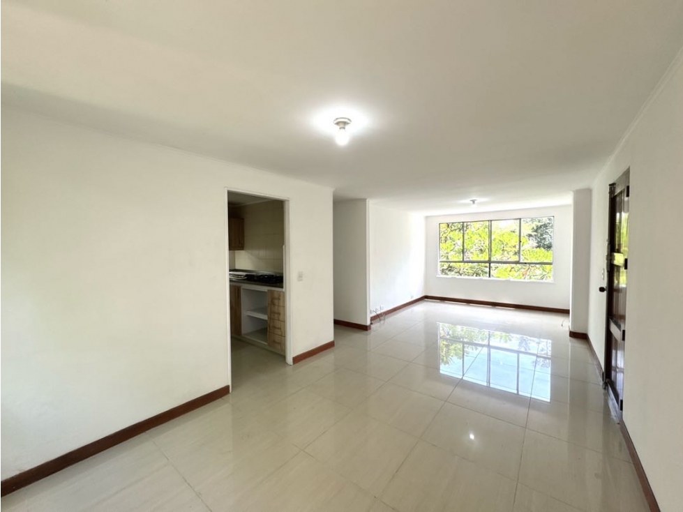 Venta apartamemto 4to piso sin ascensor. El Poblado. La inferior. — foto 6