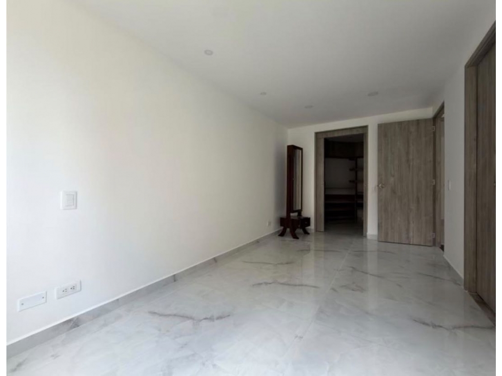 Venta Apartamengto Loma del Indio parte baja — foto 4